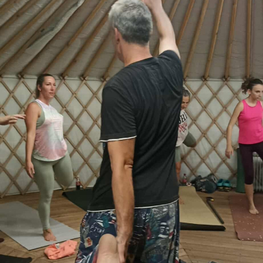 Jóga- és élményfestő tábor a Mátrában